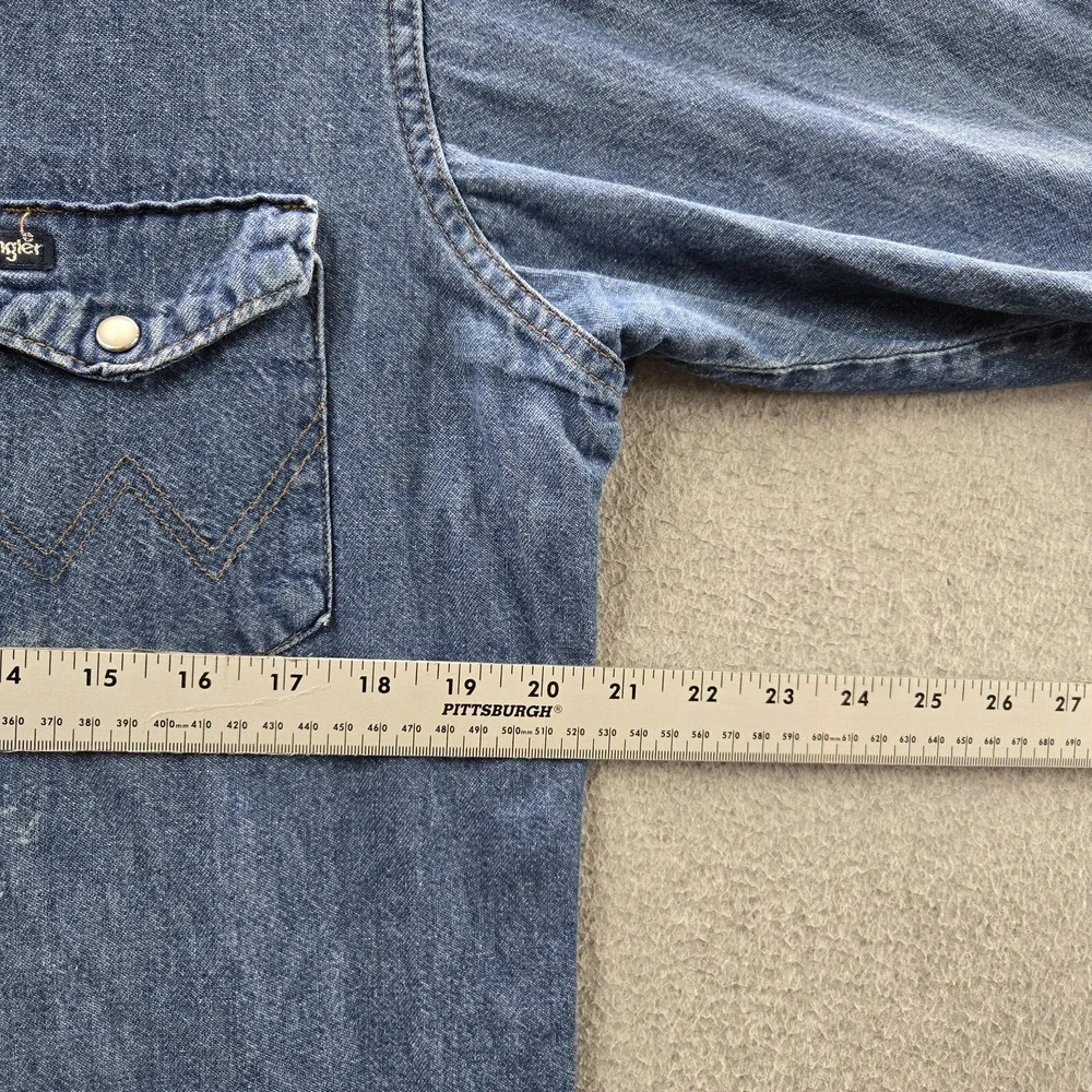VINTAGE Wrangler Men Button Up Shirt 16 Denim USA Cowboy Work Western Pearl Snap